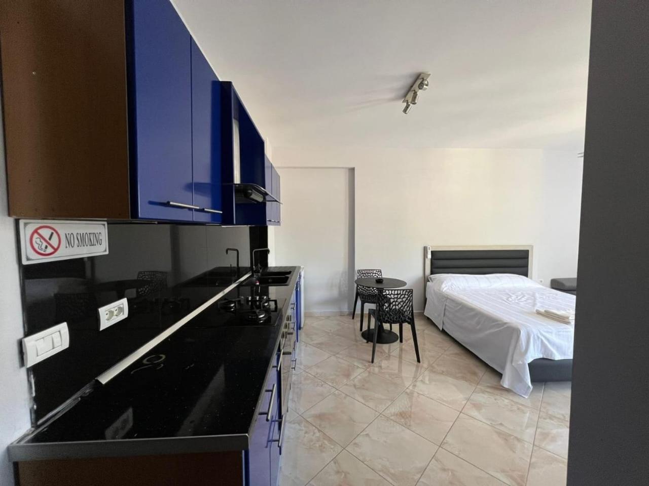 Cozy Apartments Near The Sea Vlorë Exterior foto